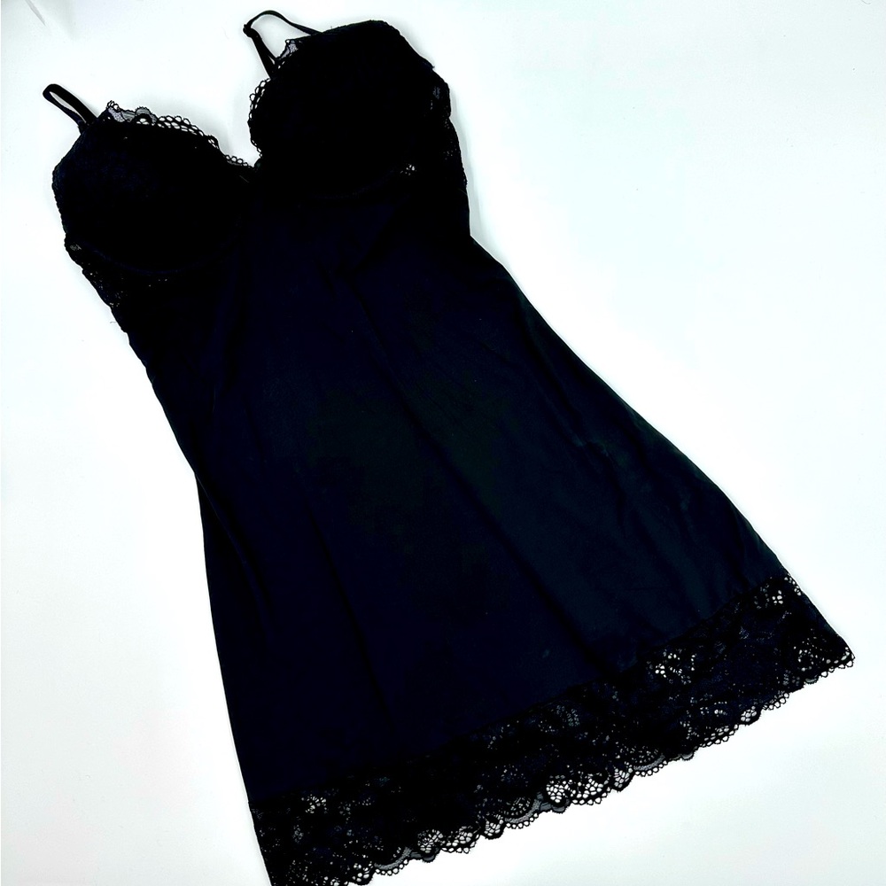Victoria's Secret Black 34B Lace Chemise Adjustable Straps